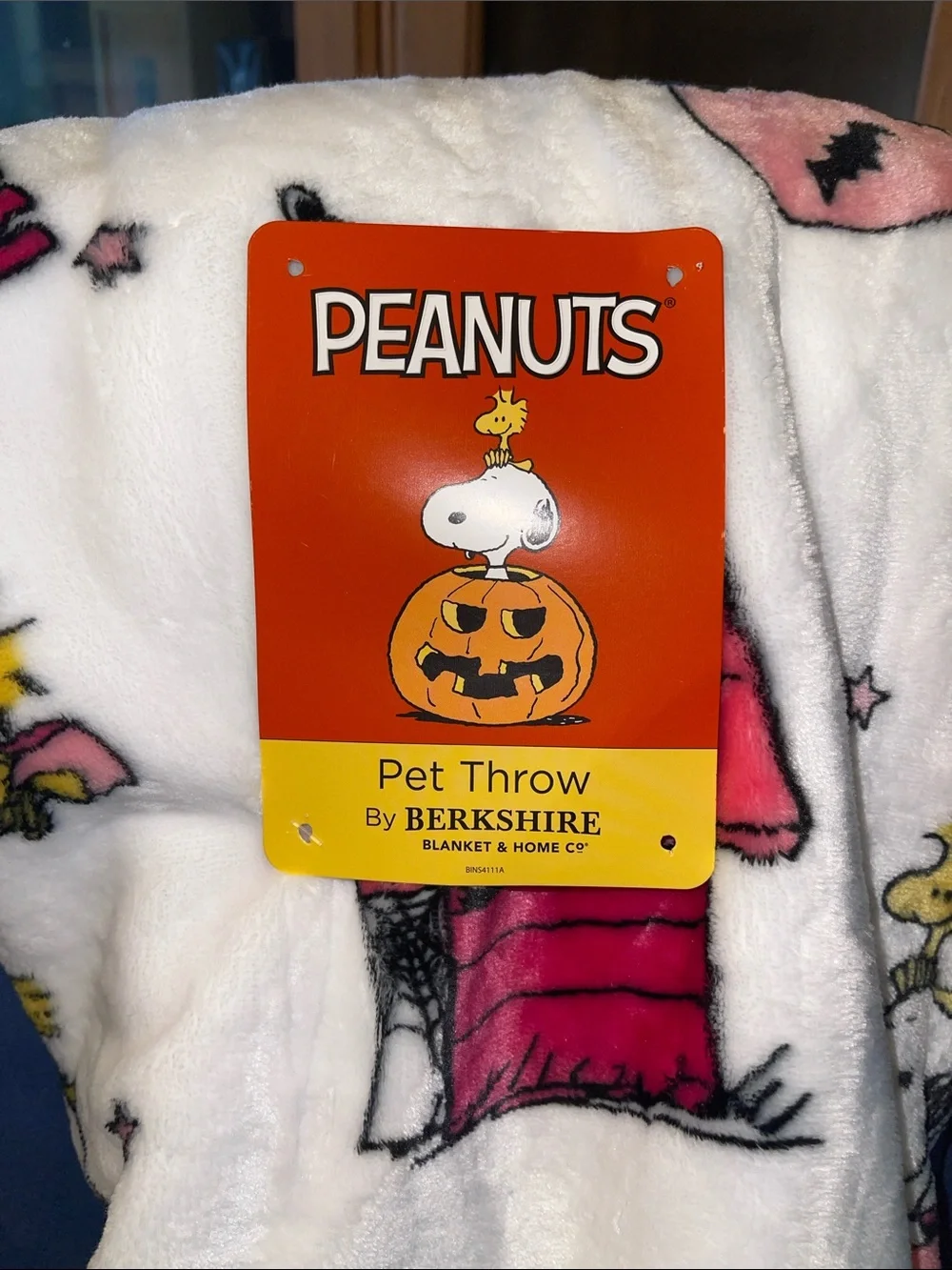 Peanuts White & Pink Halloween Snoopy Fleece Blanket